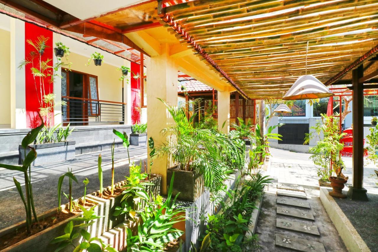 Taste Of Bali Hostel Kuta  Exterior photo